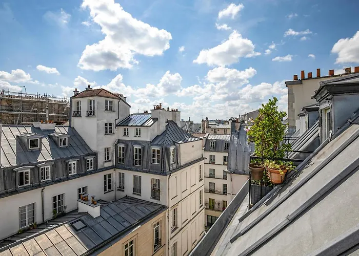 Paris Centre Dernier Étage Vue Ascenseur