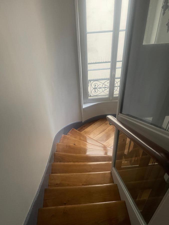 Centre Dernier étage Vue Ascenseur Apartamento París